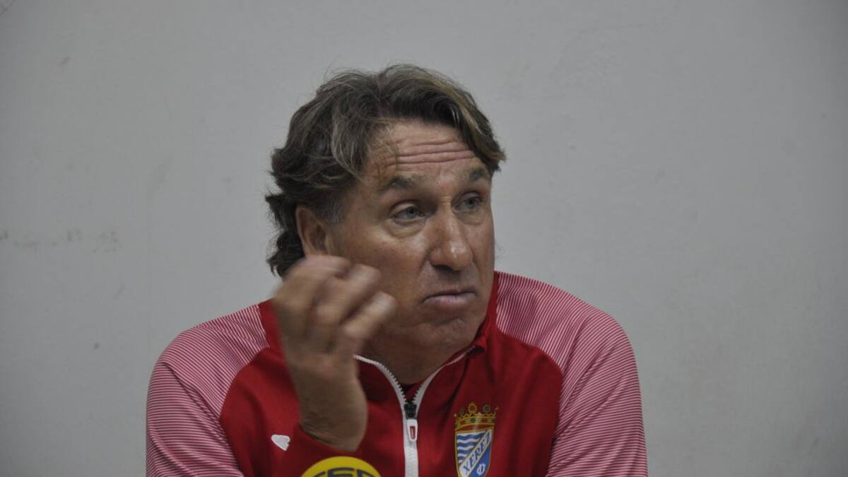 Esteban Vigo rebaja el clima de euforia y recuerda que "todavía no hemos conseguido nada"