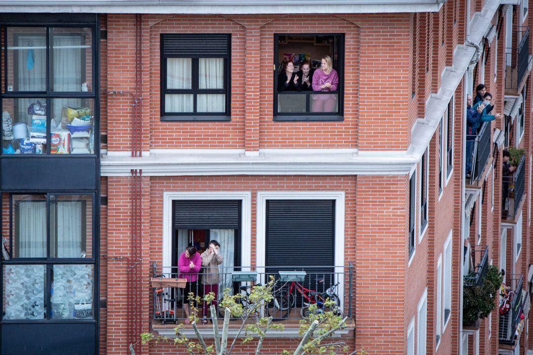 Aplausos en Madrid a las 20:00 horas