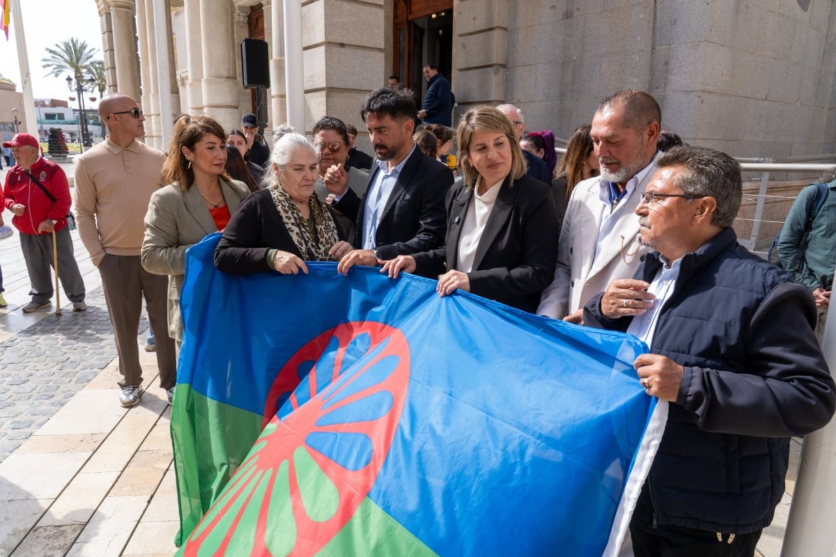 Cartagena celebra el orgullo del Pueblo Gitano con el anuncio de la recuperación de su Semana Cultural