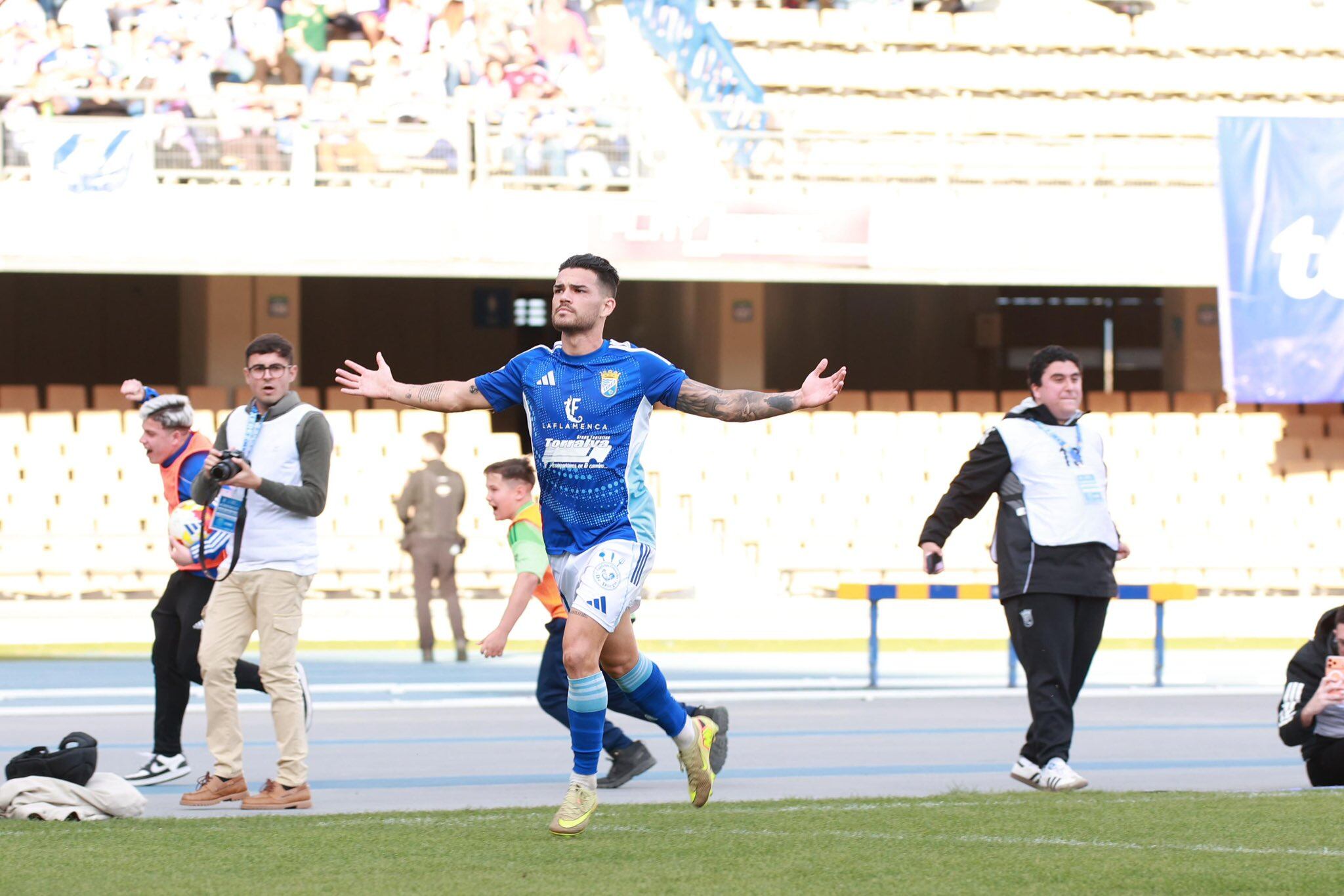 Zequi fue el autor del gol de la victoria ante el Recre
