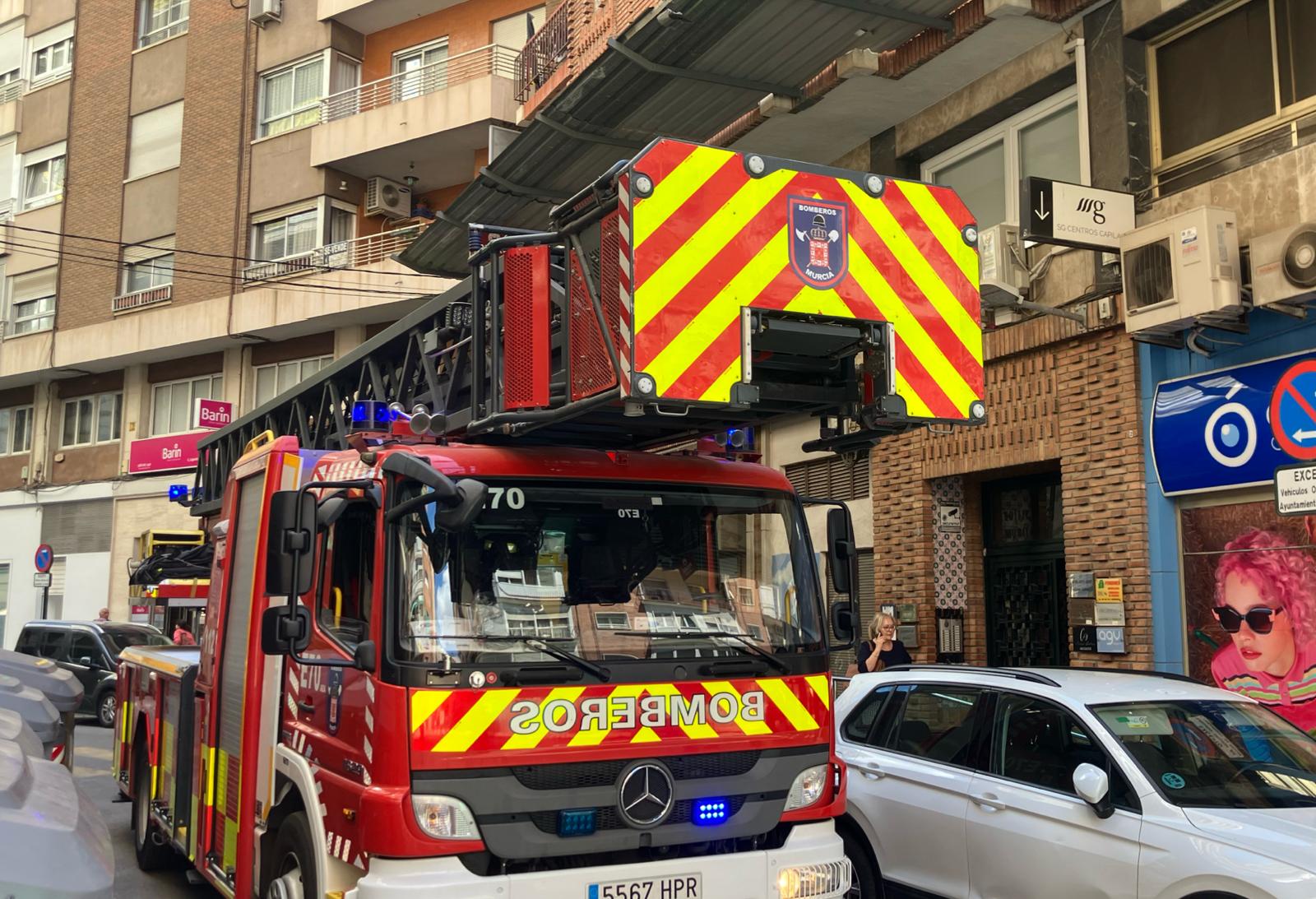 Camión de bomberos en Murcia durante una intervención este lunes