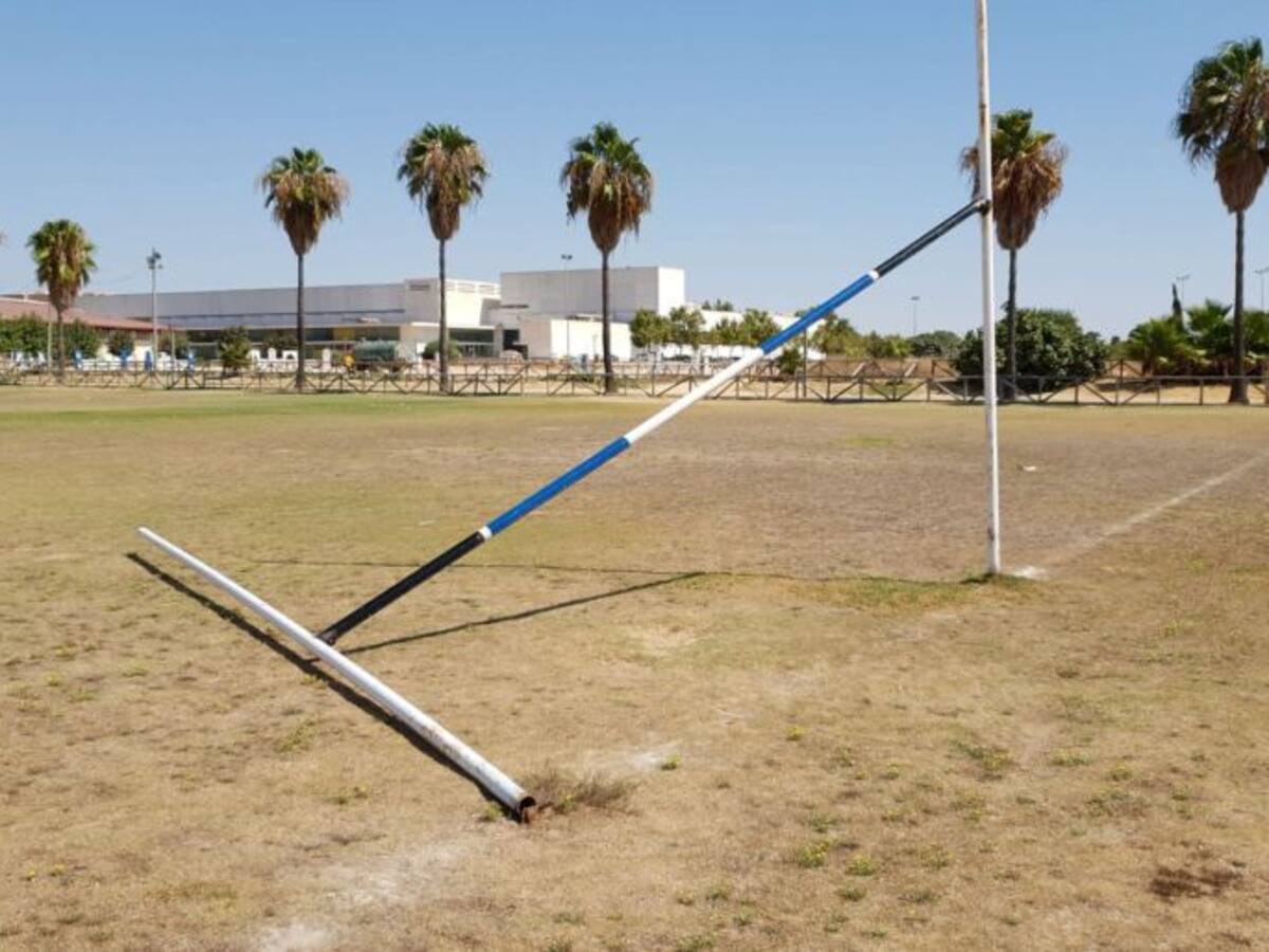 Los gamberros dejan su huella en el Complejo de Chapín