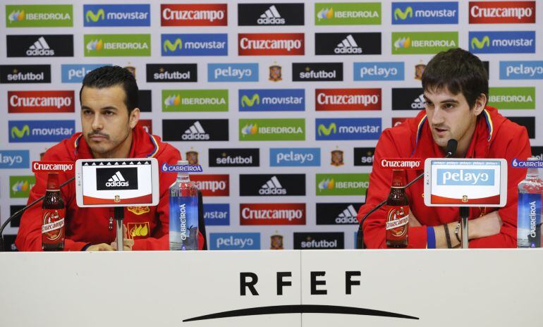 Pedro Rodríguez y Mikel San José durante la rueda de prensa.