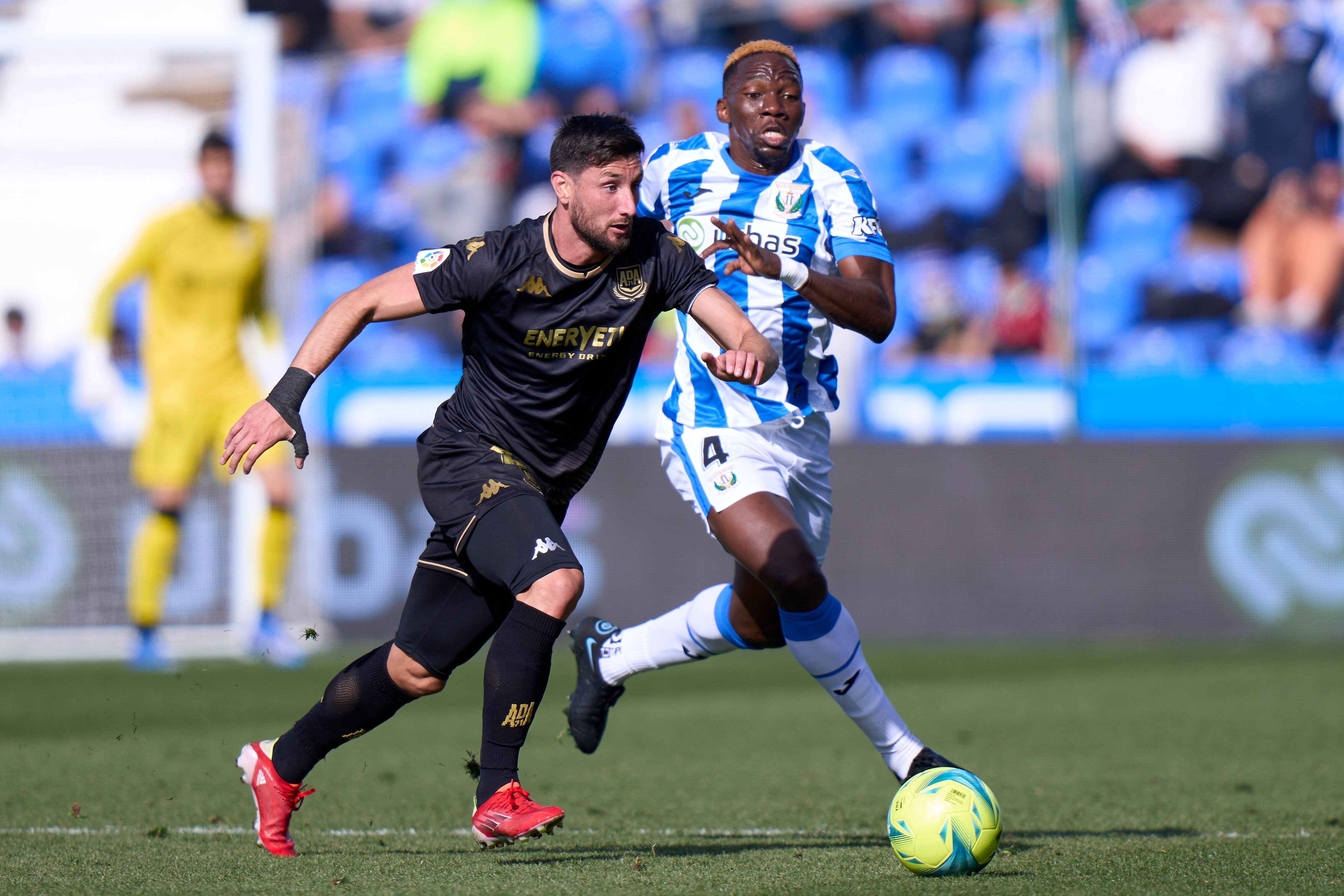 Borja Valle durante un partido de esta temporada