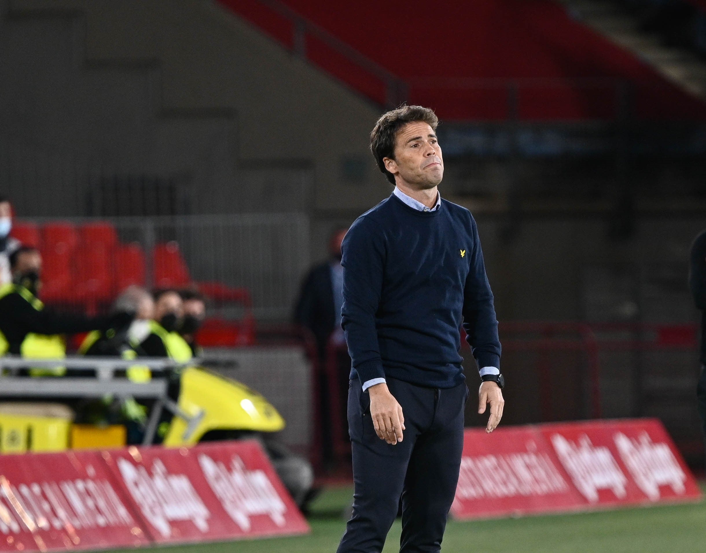 El entrenador del Almería en su partido más difícil.