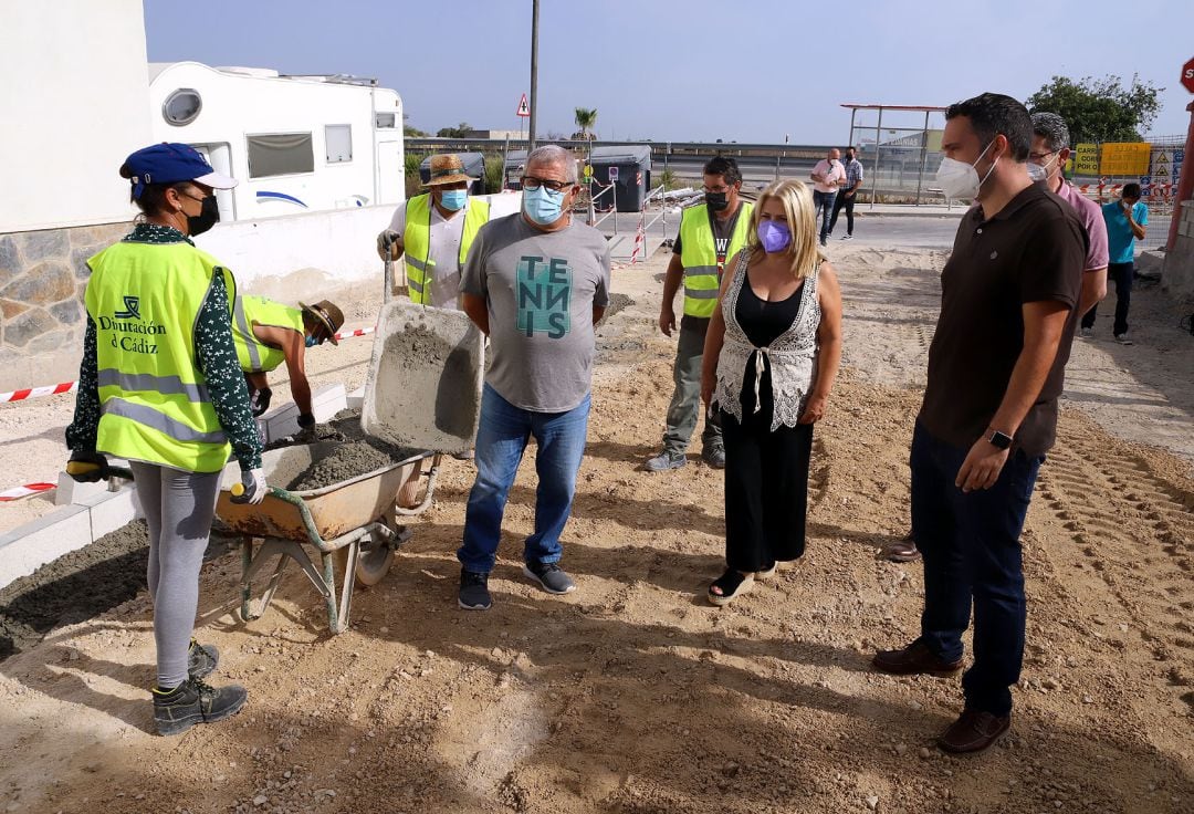 La alcaldesa visita las obras en Cuartillos