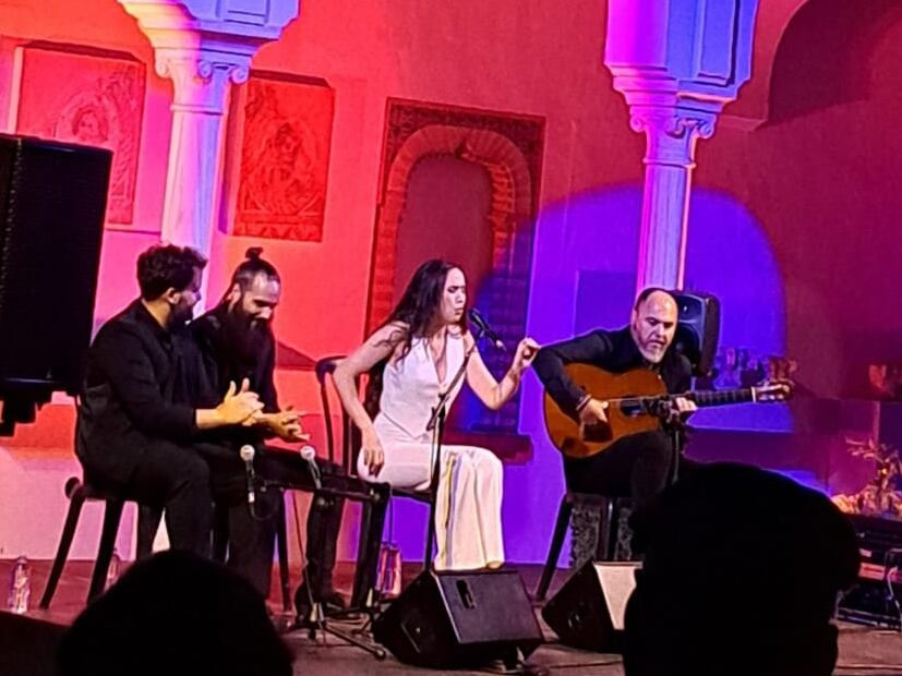 La cantaora cordobesa Rocío Luna, durante su actuación en el Museo Arqueológico de Córdoba dentro de las actividades de la 6º Noche del Patrimonio