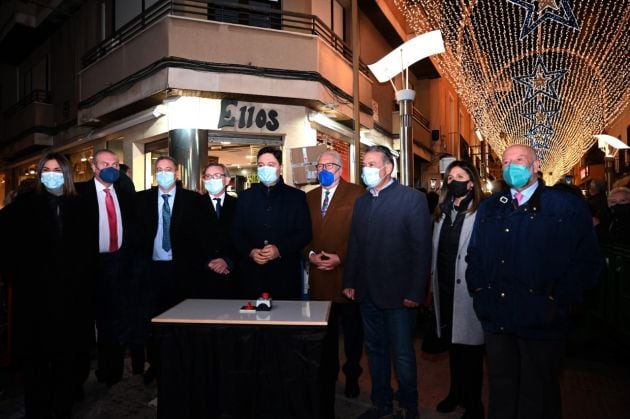 Inauguración del alumbrado navideño en Linares.