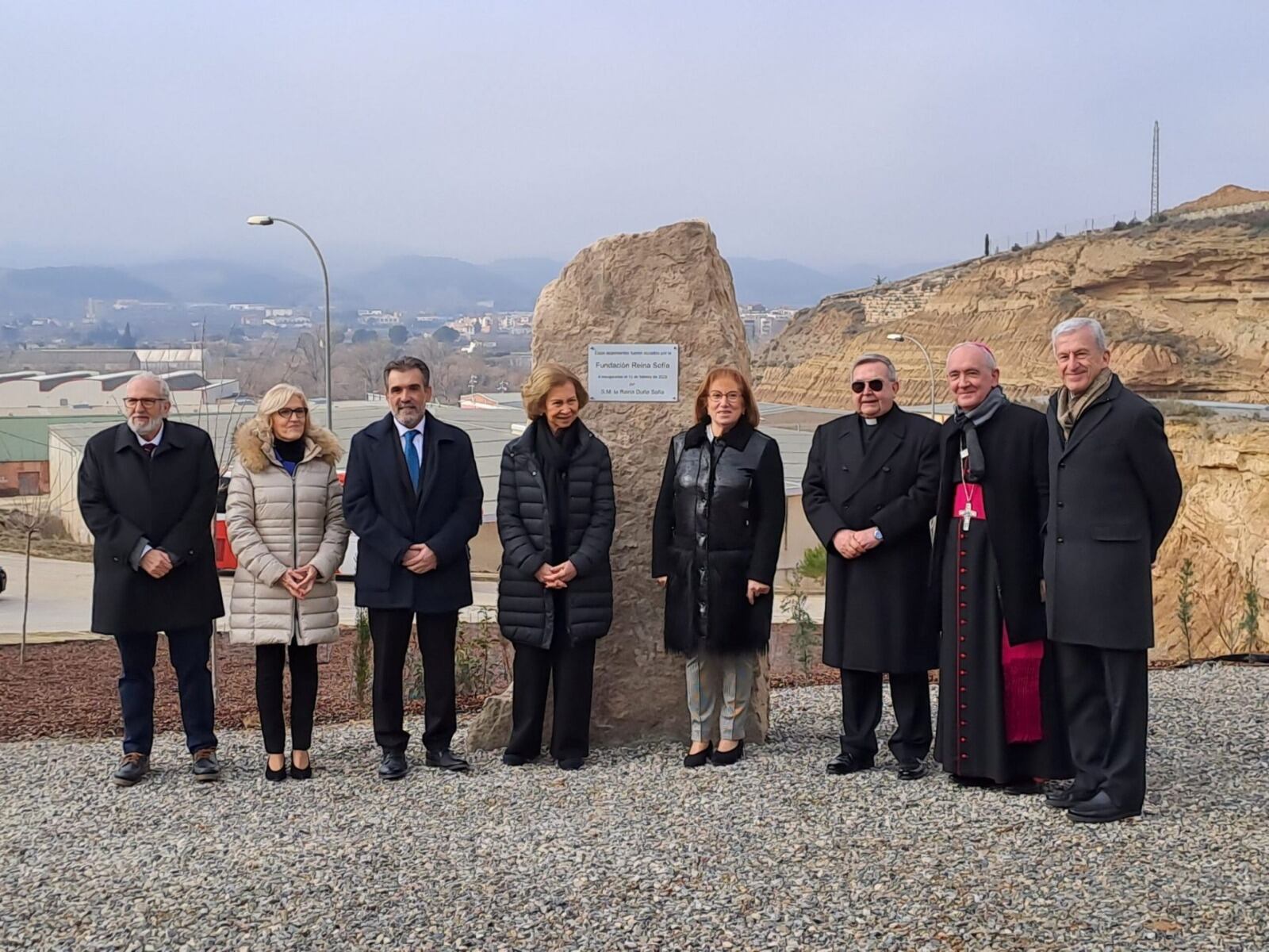 Su Majestad la Reina Doña Sofía asistía a la inauguración de un proyecto pionero de alojamientos para temporeros en Fraga