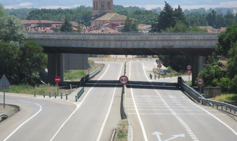 Afectado el tráfico por un accidente en la A-62 en Magaz de Pisuerga, Palencia