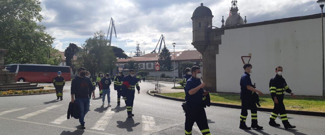 Los trabajadores de Navantia por la avenida IrmandiñoS de Ferrol