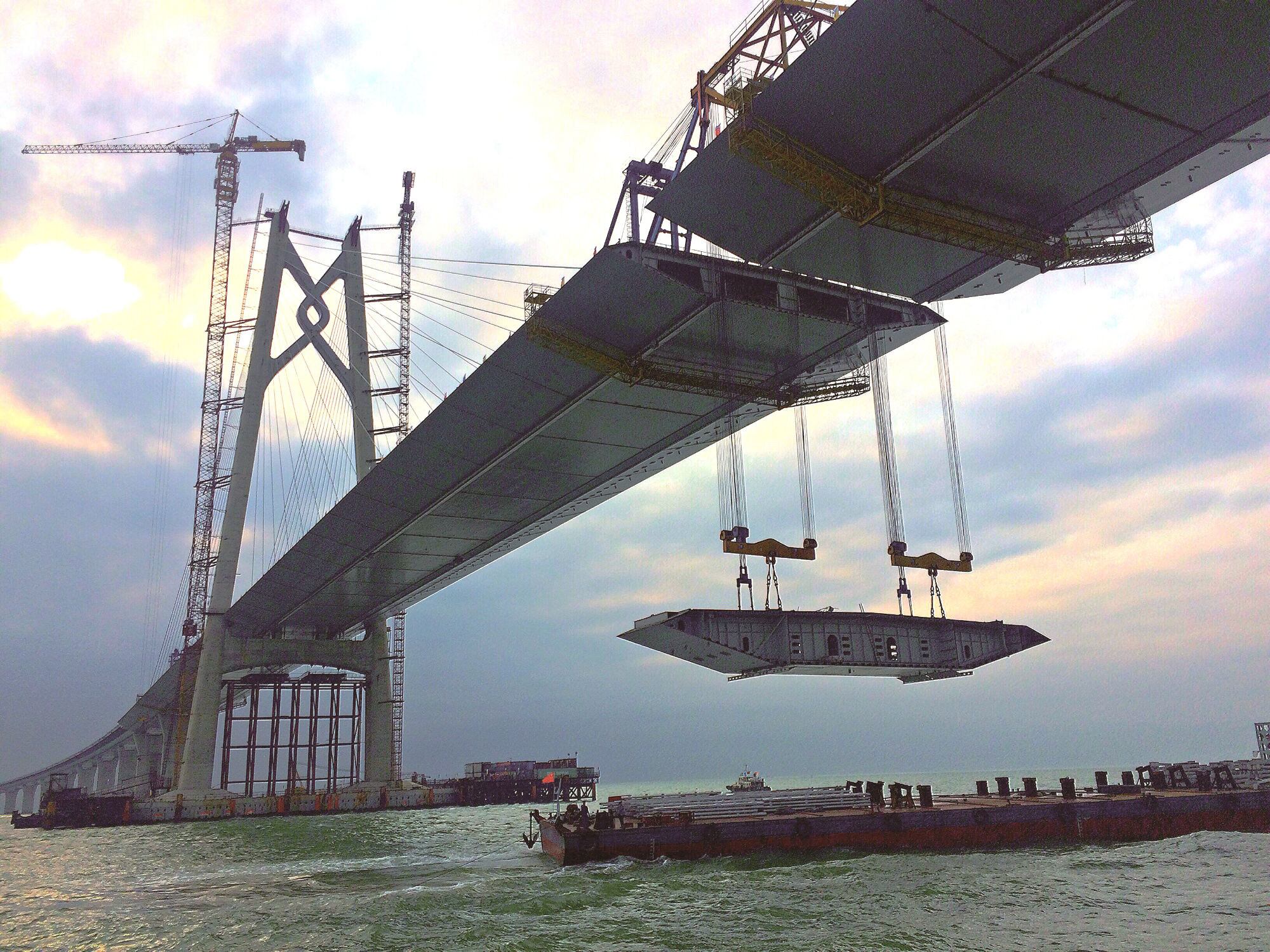 Construcción del puente HZMB.