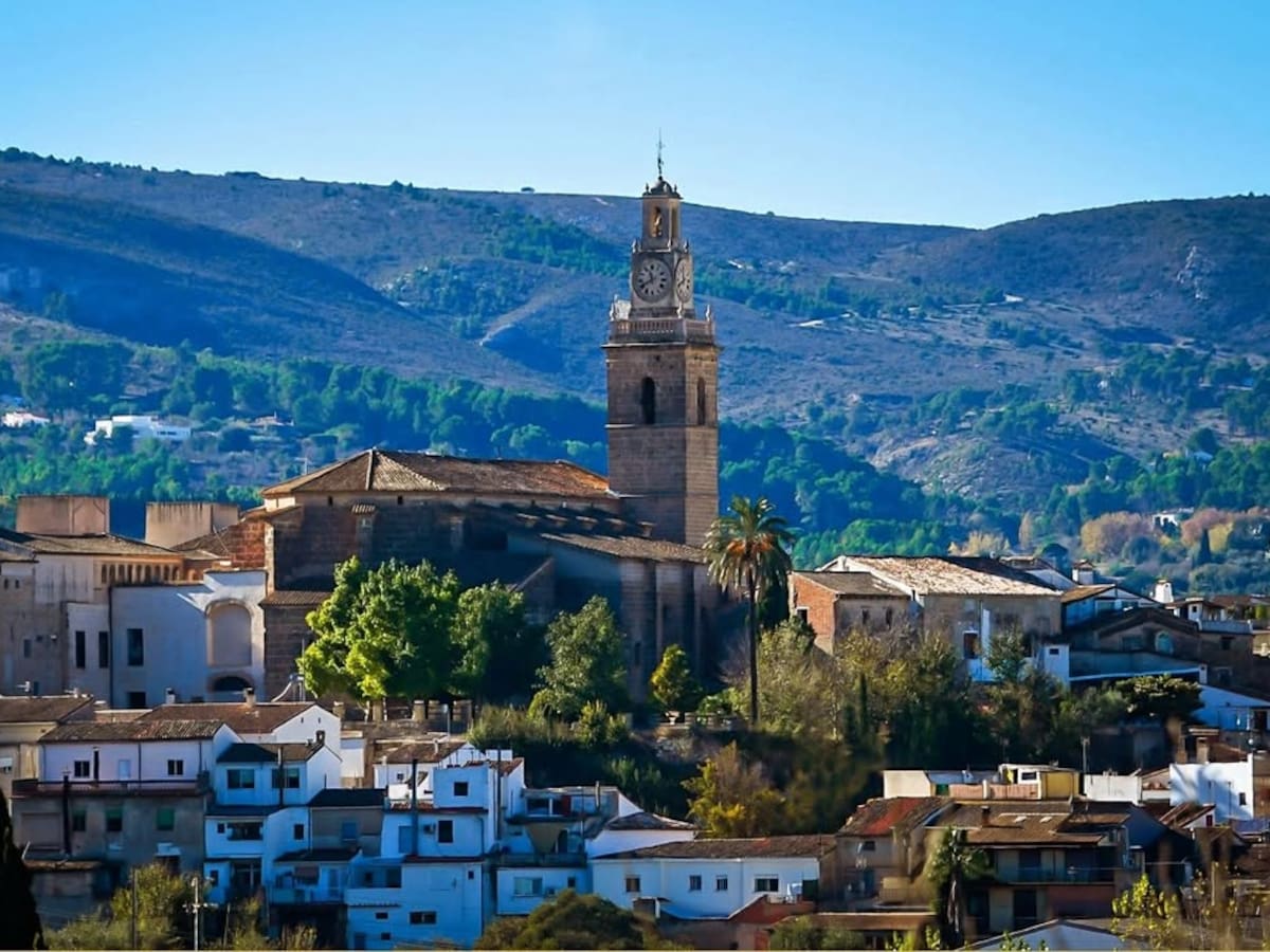 Albaida y su participación en el concurso navideño: palabras de Roberto López, concejal de Cultura