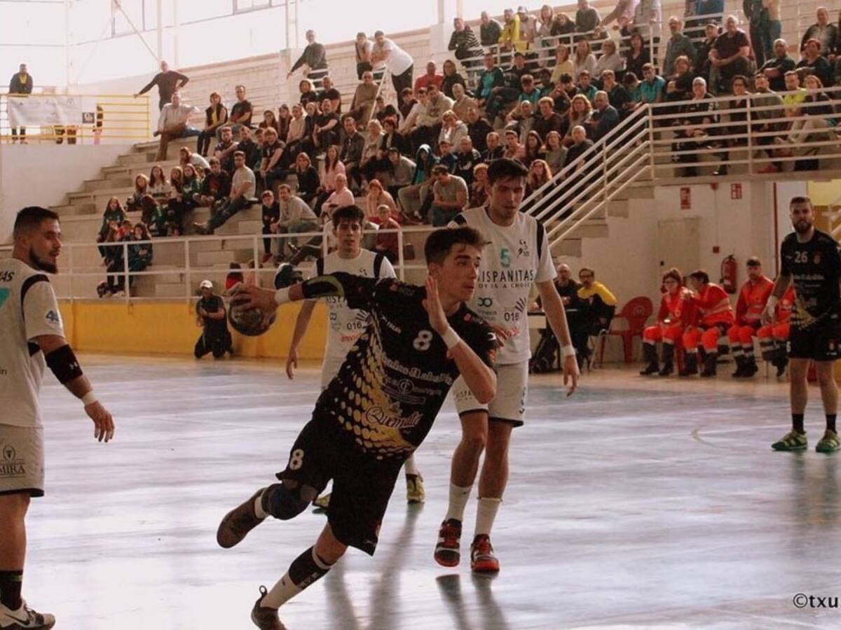 El Elda - C.E.E. se despide de los hermanos Jorge y David Maestre