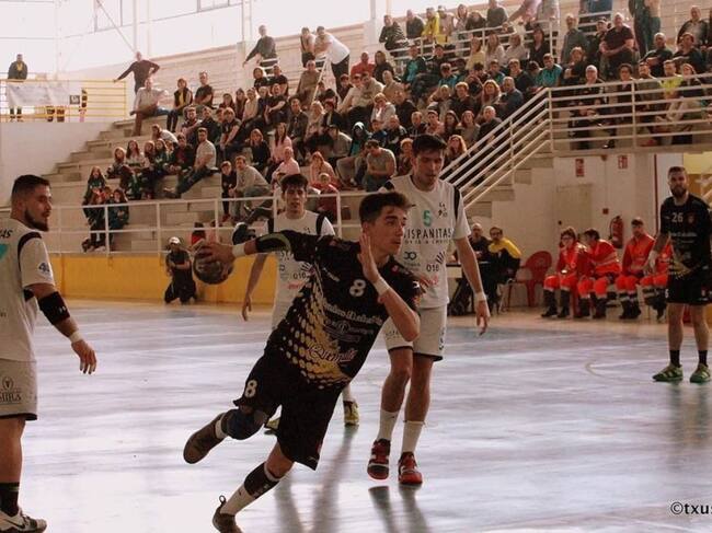 Jorge Maestre ha exhibido en Elda, su potencial goleador