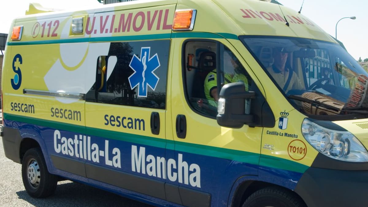 Cinco heridos en una colisión entre dos vehículos en Valdelosllanos (Guadalajara)