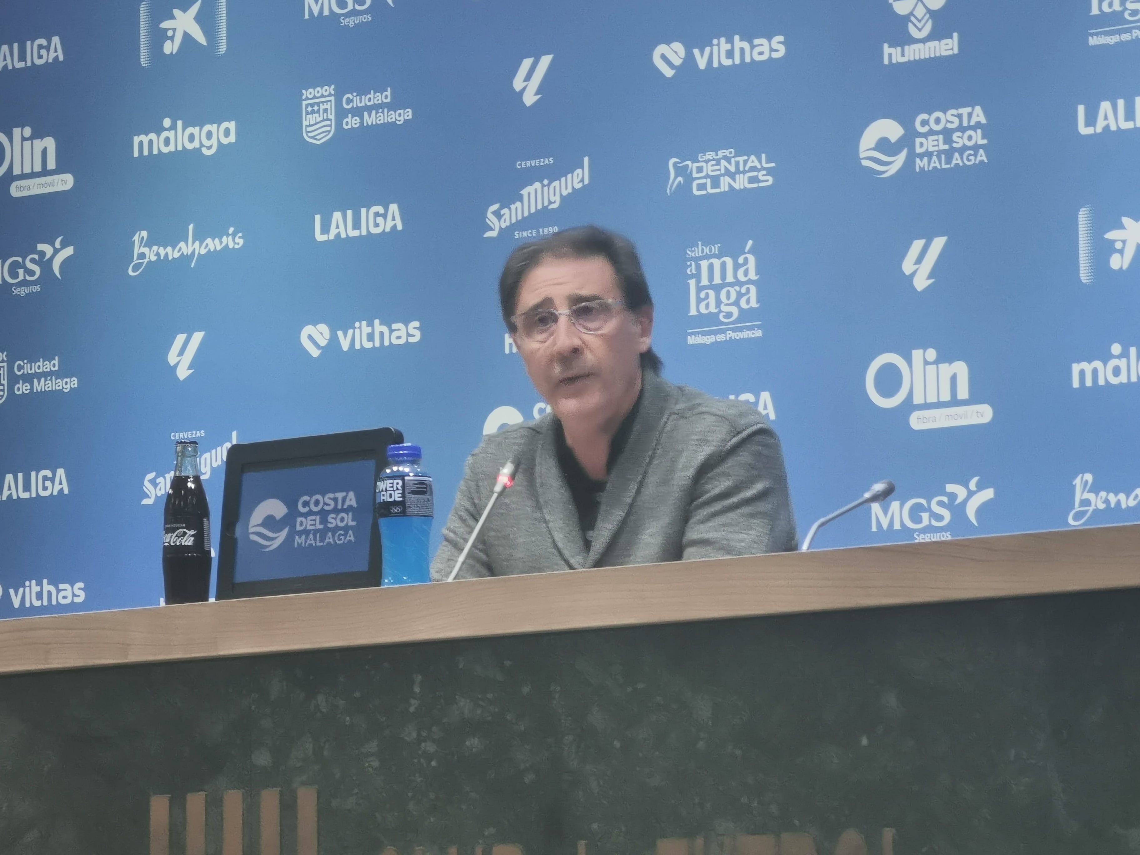 Loren Juarros, en la sala de prensa de La Rosaleda