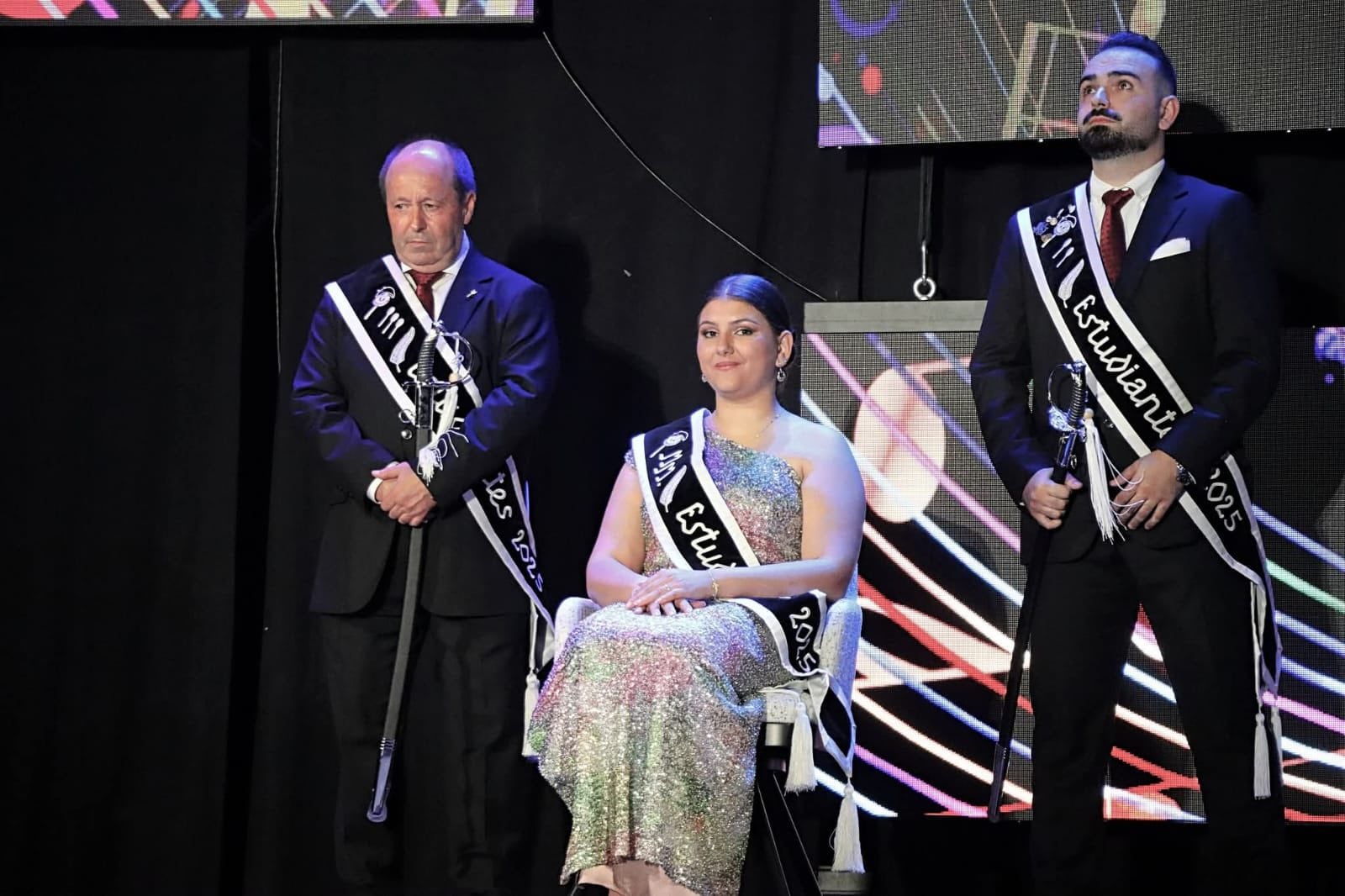 Cargos mayores de la comparsa de Estudiantes