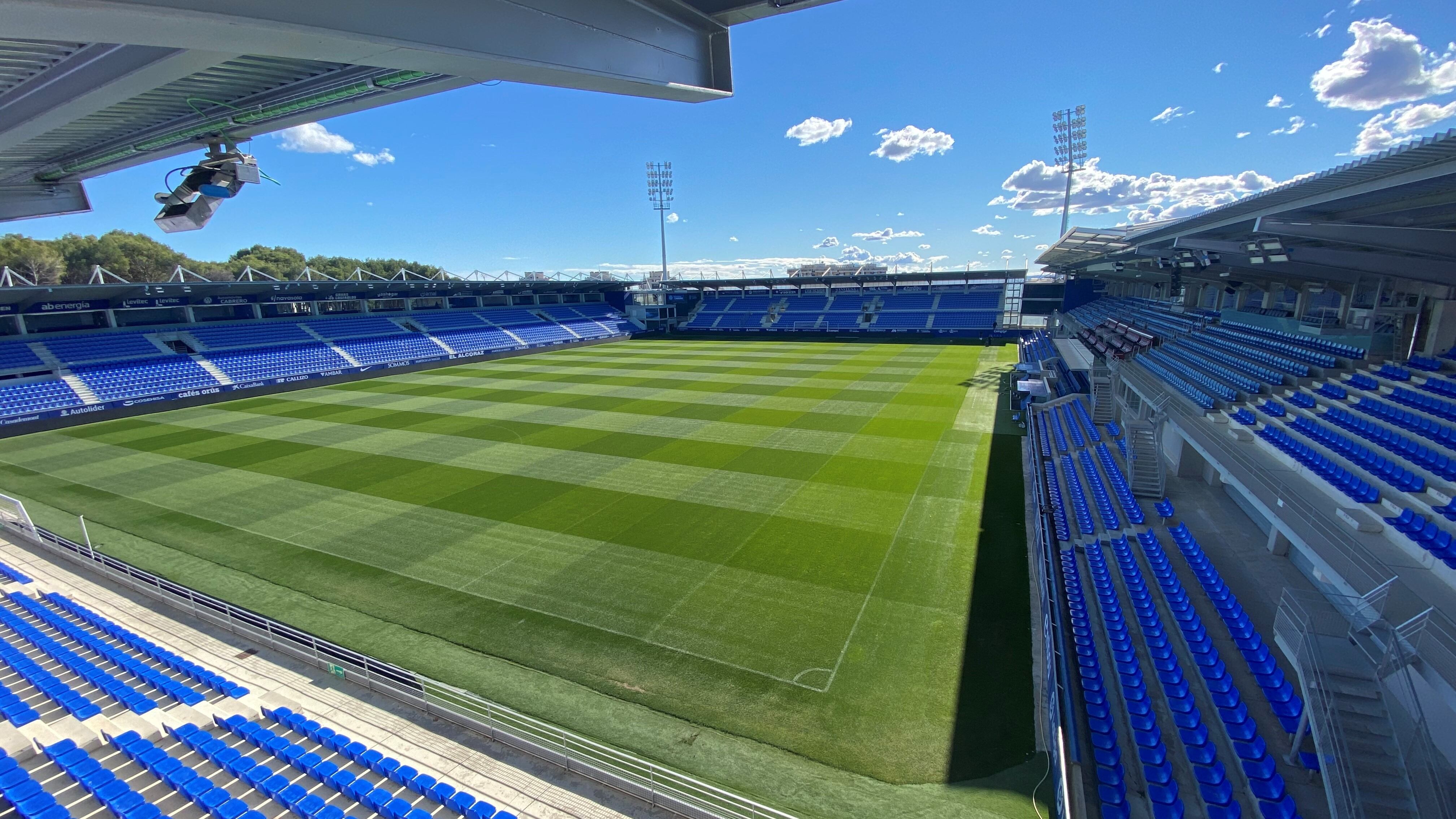 Estadio El Alcoraz de Huesca donde se produjeron los cánticos ofensivos