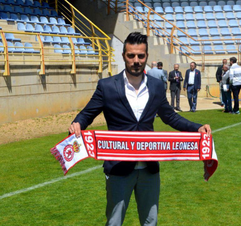 La plantilla de Rubén de la Barrera jugará los primeros amistosos de la pretemporada