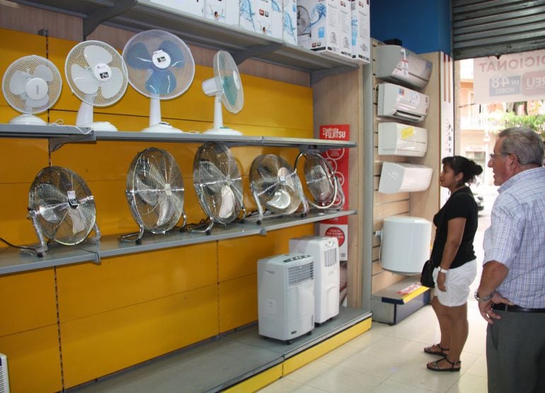 Augmeten les vendes de ventiladors i aires condicionats per l&#039;onada de calor