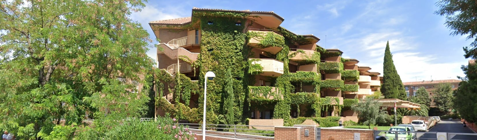 Residencia de mayores en la Avenida de Barber