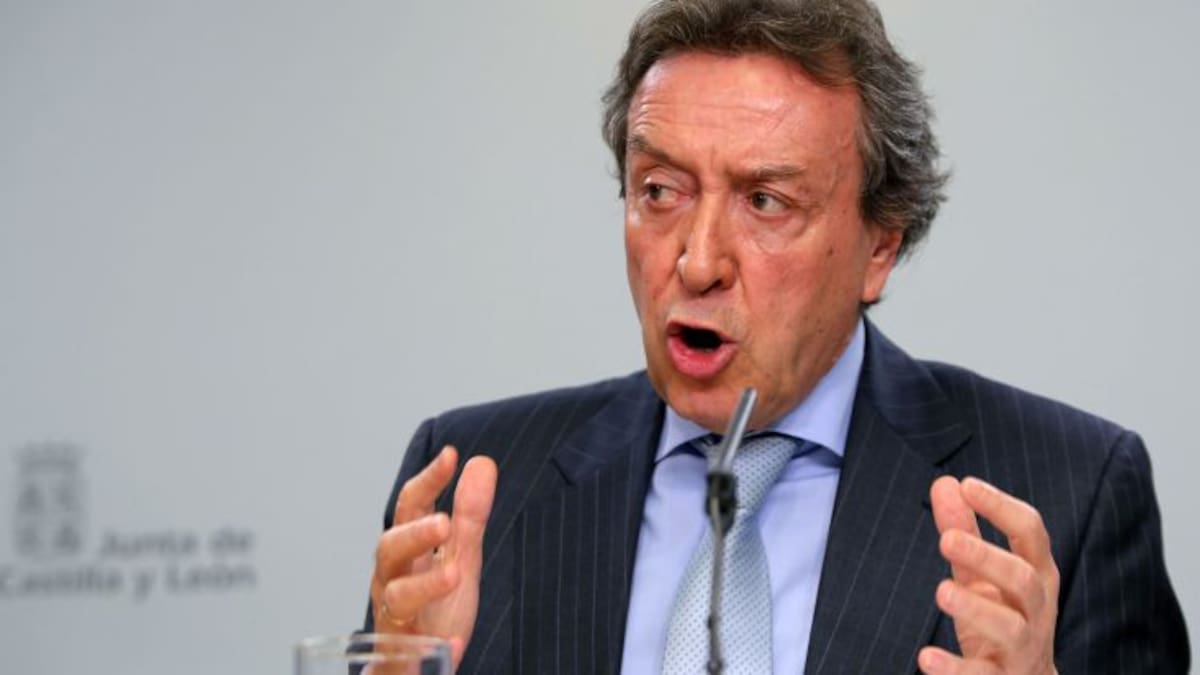 La Junta pide la dimisión de José Manuel Soria