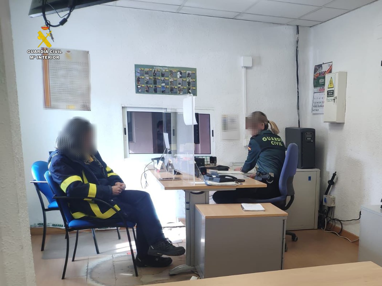 Detenida en La Rioja una empleada de una empresa de reparto postal por robar material tecnológico