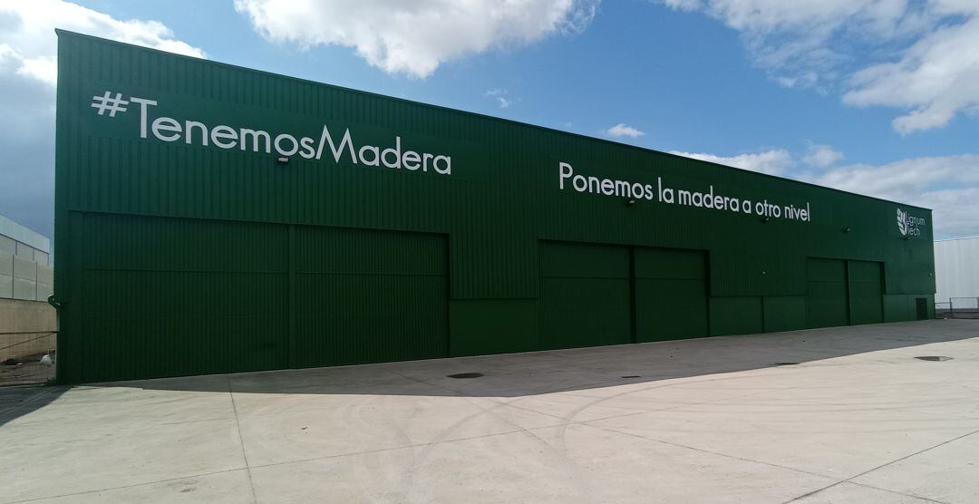 Planta de producción de la empresa Lignum Tech en el polígono SEPES de Cuenca.