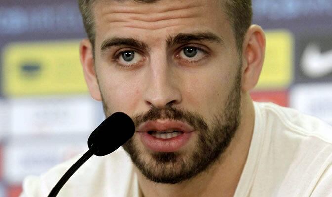 Piqué, durante una rueda de prensa