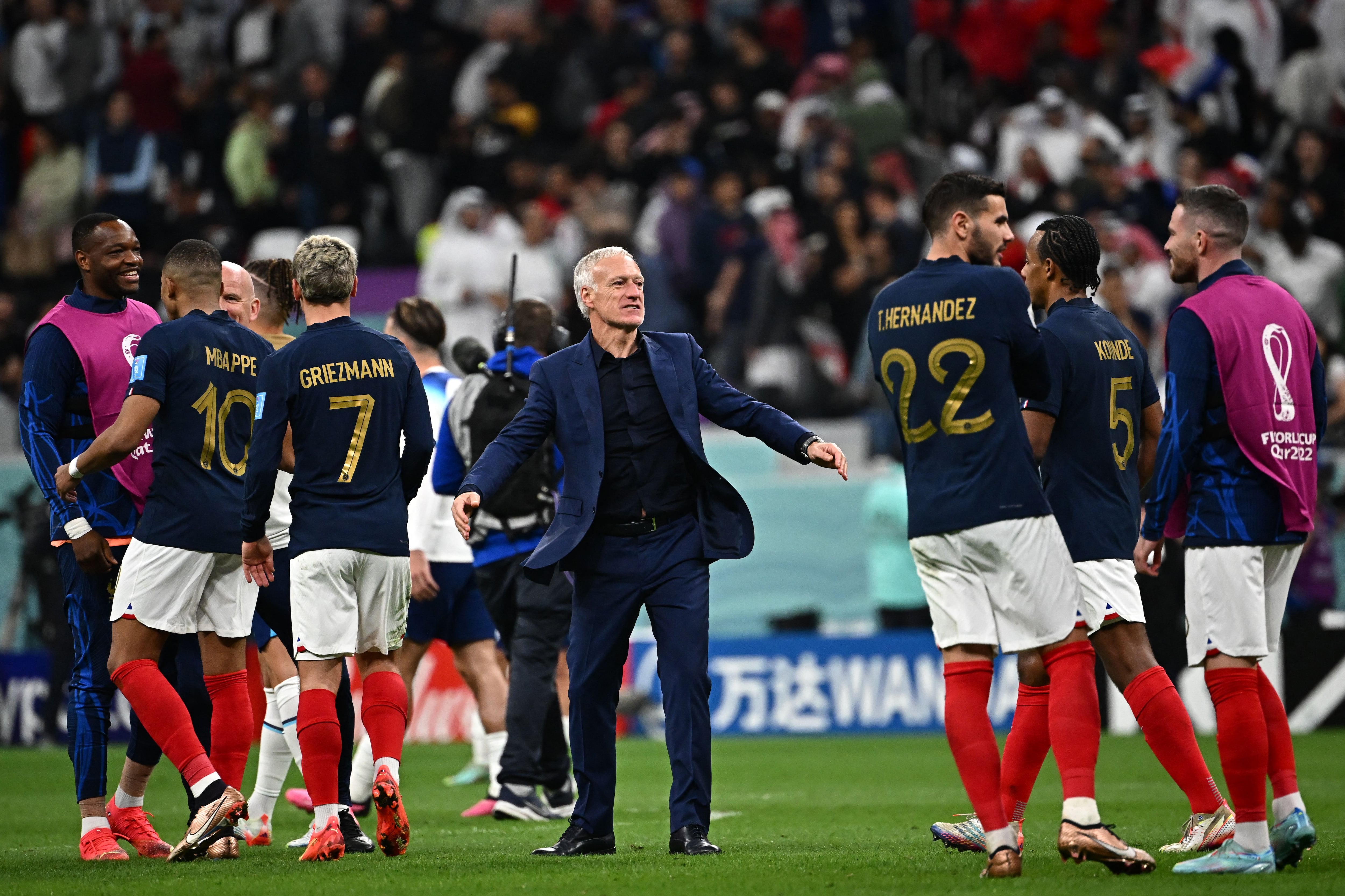 Didier Deschamps celebra el pase a semifinales.