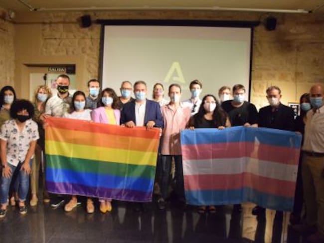 Presentación de la campaña "Orgullo de ti"