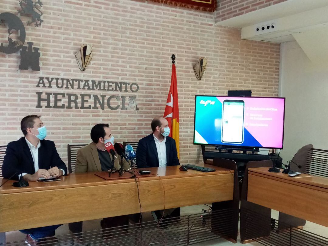 Presentación de la APP en el Ayuntamiento de Herencia 