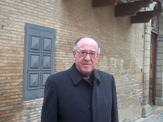 Ambrosio Echebarría (fallecido) fue el último Obispo de la Diócesis de Barbastro y primero de la Diócesis Barbastro-Monzón