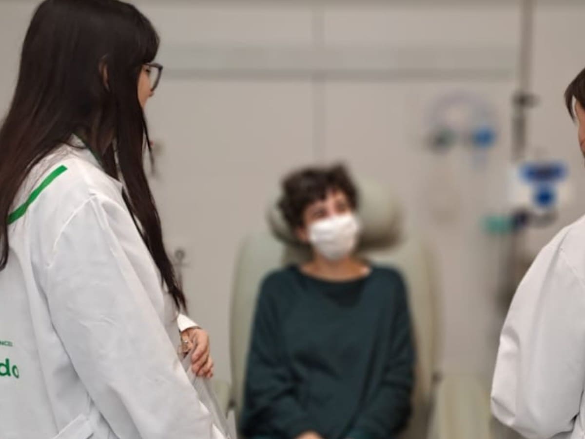 Pacientes y familiares reclaman una atención al cáncer más humana e integral