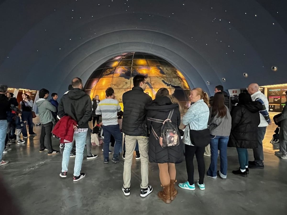 El Planetario de Aragón refuerza su oferta en Semana Santa con sesiones diarias