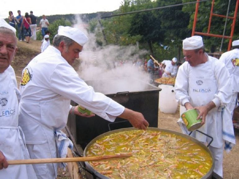 Este domingo 4 de agosto Olleros de Pisuerga celebra su tradicional Gran Paella