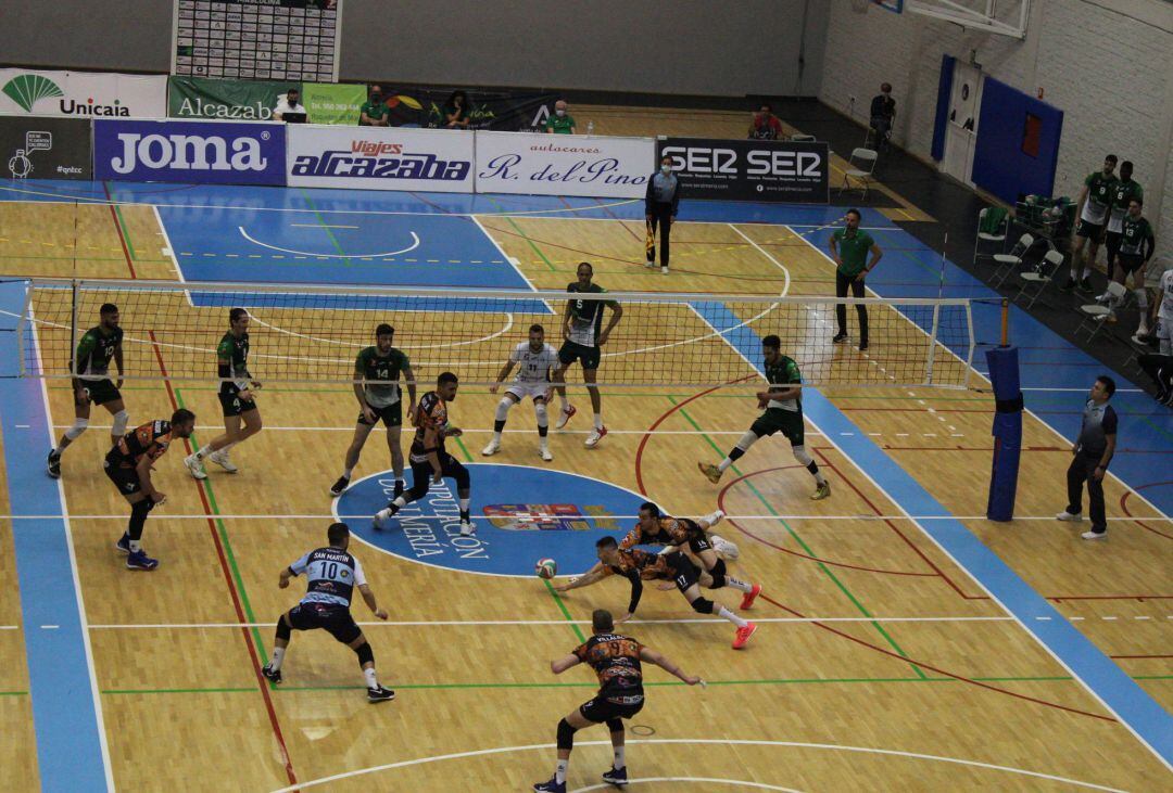 El Río Duero Soria, durante el segundo partido del play-off, en Almería.