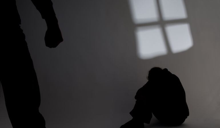 Condenado a 13 años y medio por intentar quemar viva a su mujer embarazada en 2016.