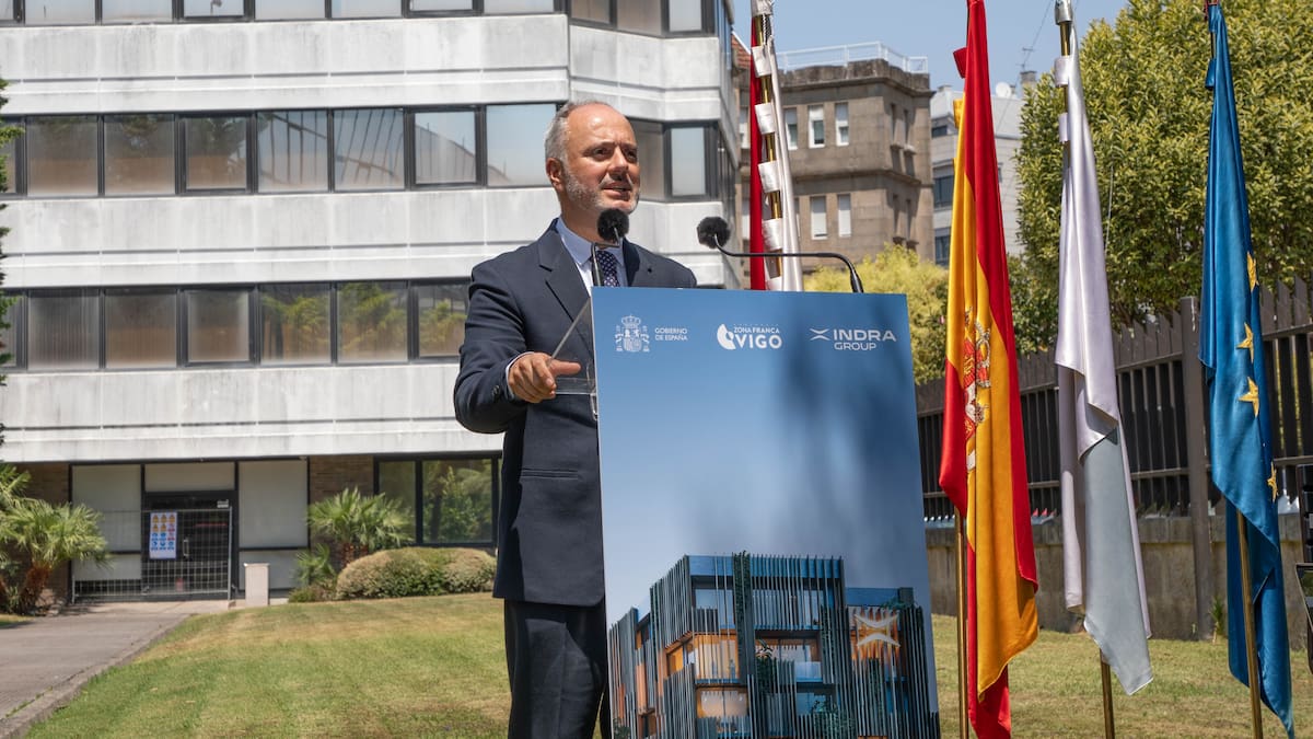 Entrevista a David Regades, delegado de Zona Franca de Vigo