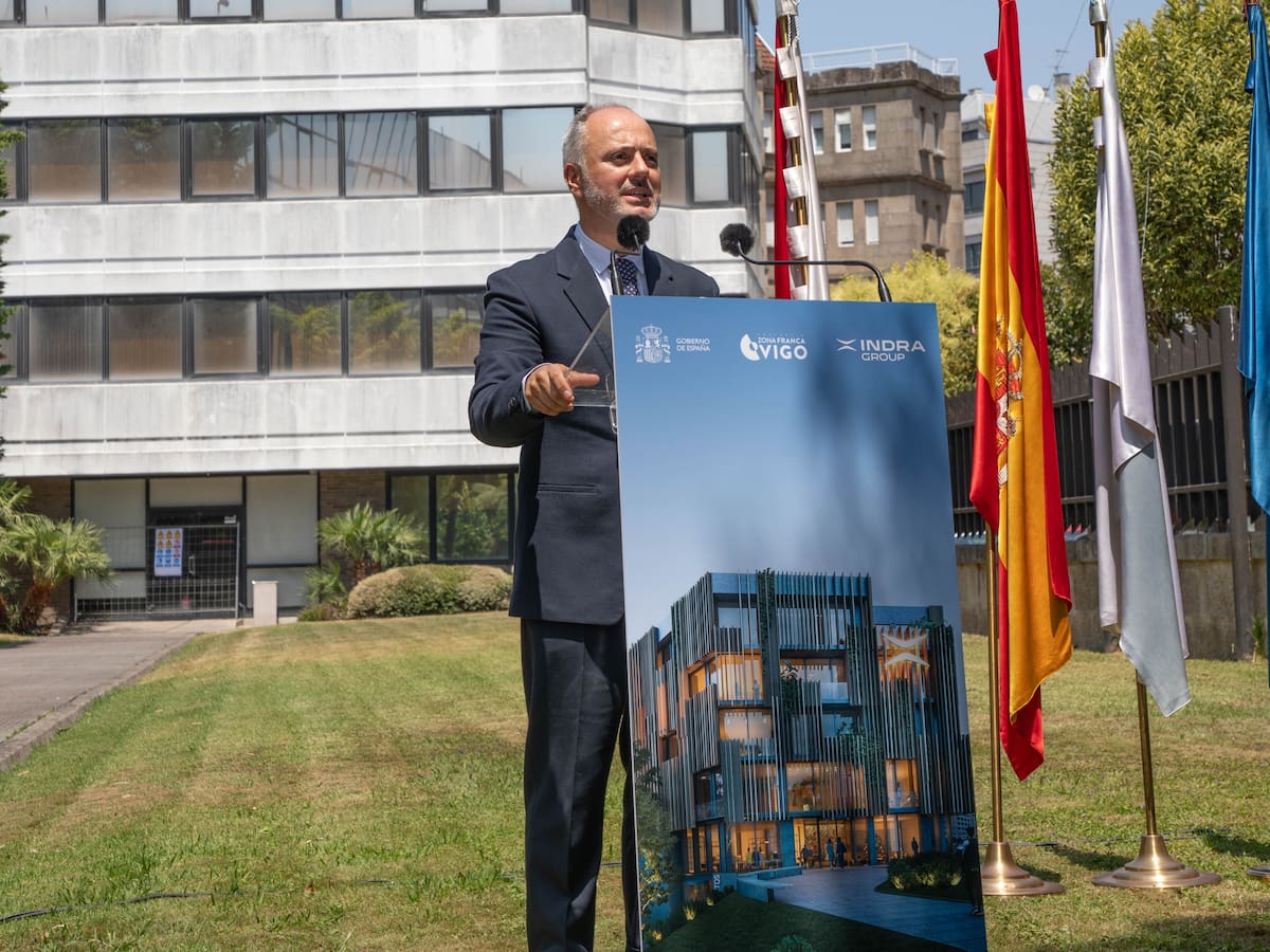 Entrevista a David Regades, delegado de Zona Franca de Vigo