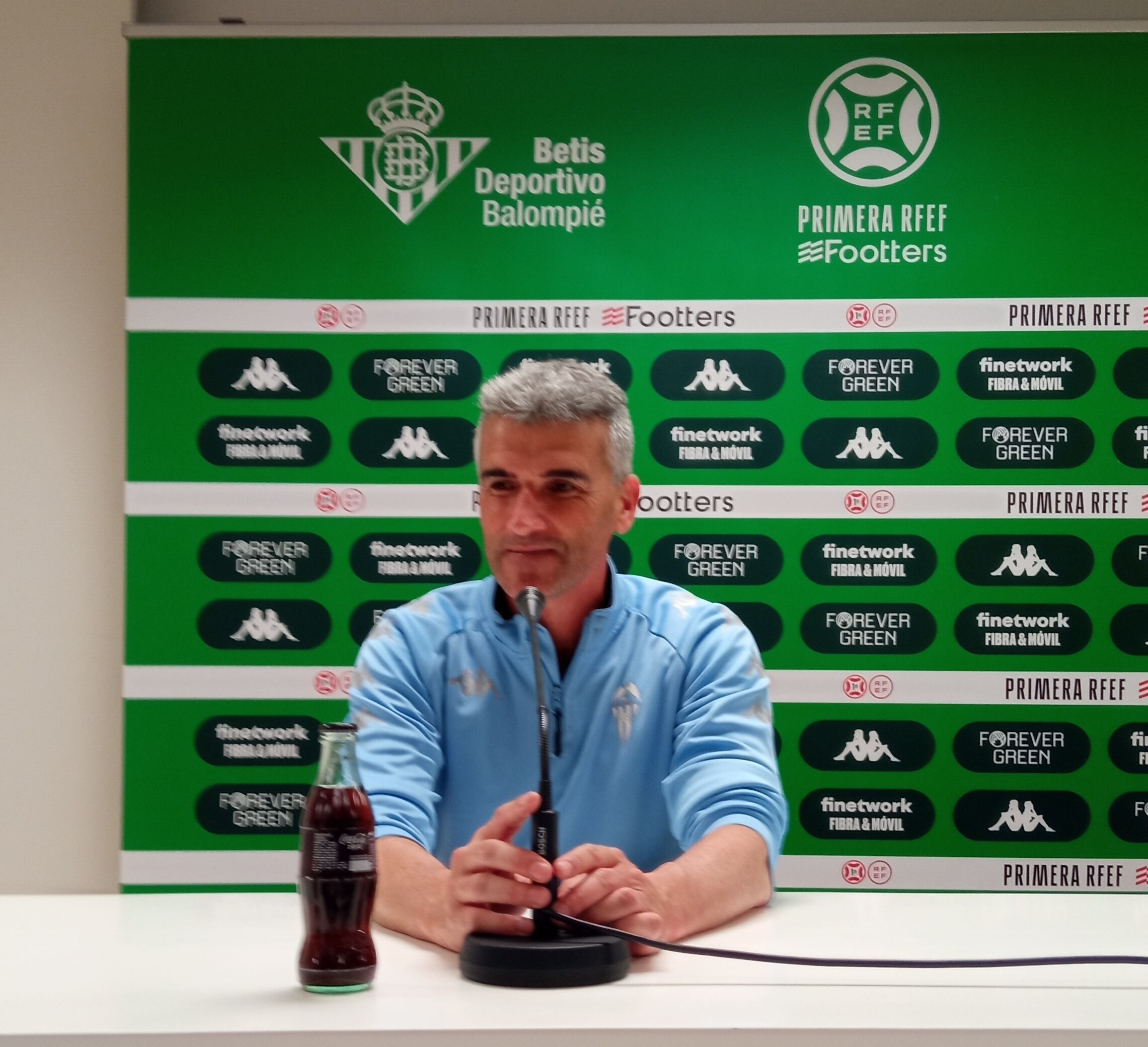 Vicente Parras, entrenador del Alcoyano después del partido ante el Betis Deportivo