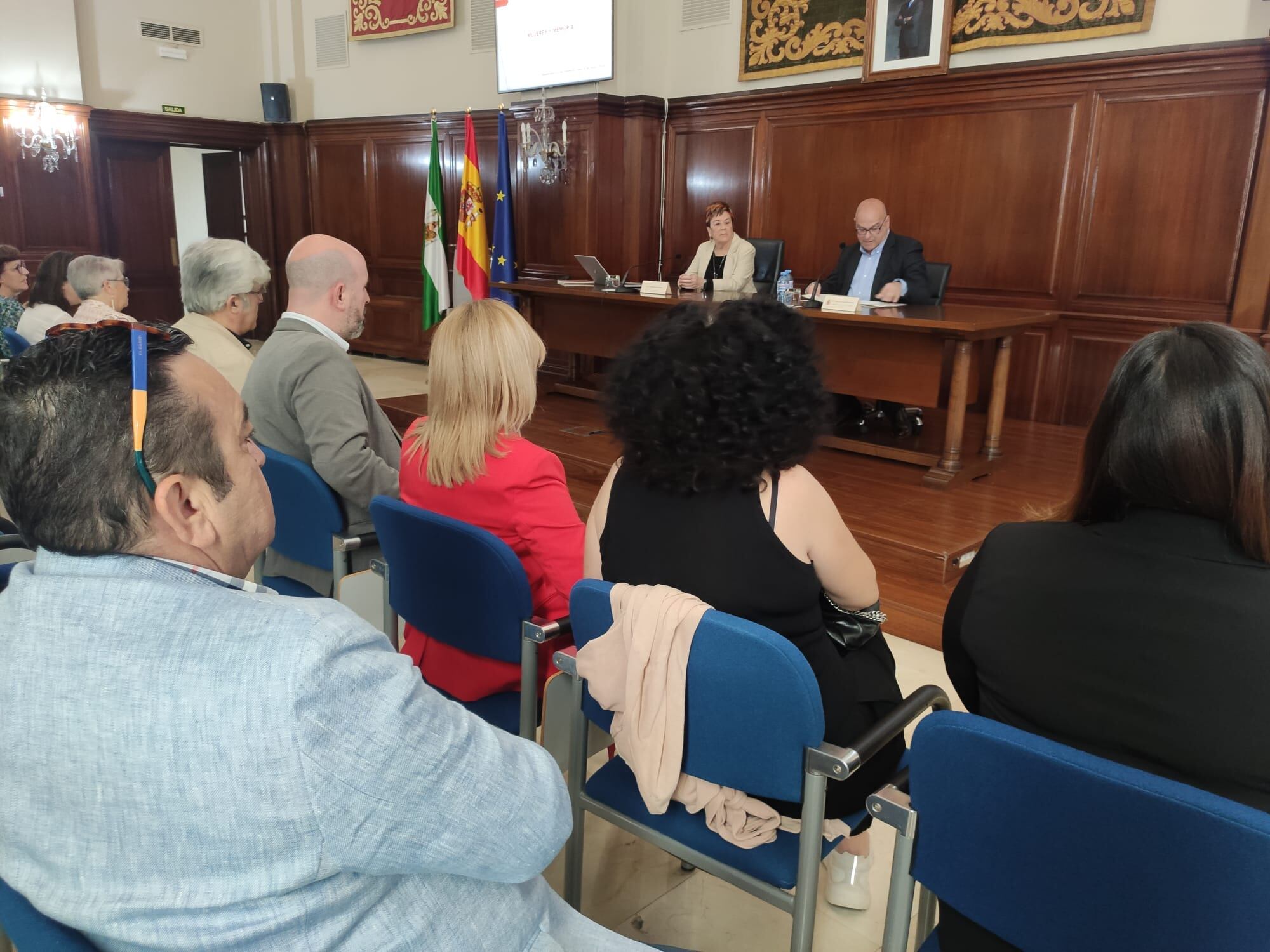 Conferencia sobre &#039;Mujer y Memoria&#039; en la Subdelegación del Gobierno de Jaén