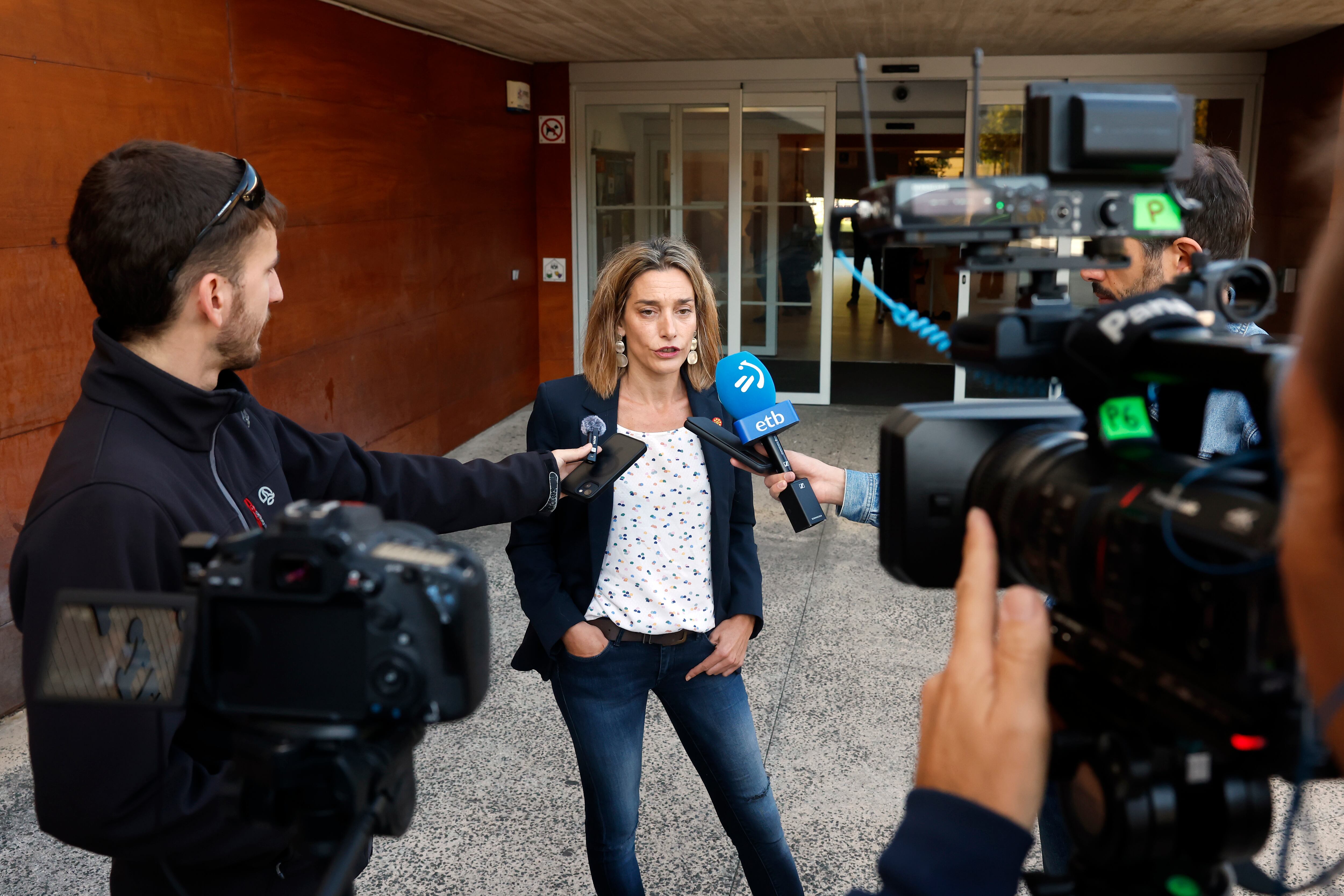 EH Bildu pide reforzar la cooperación con el Gobierno frente a la "ofensiva de la derecha"