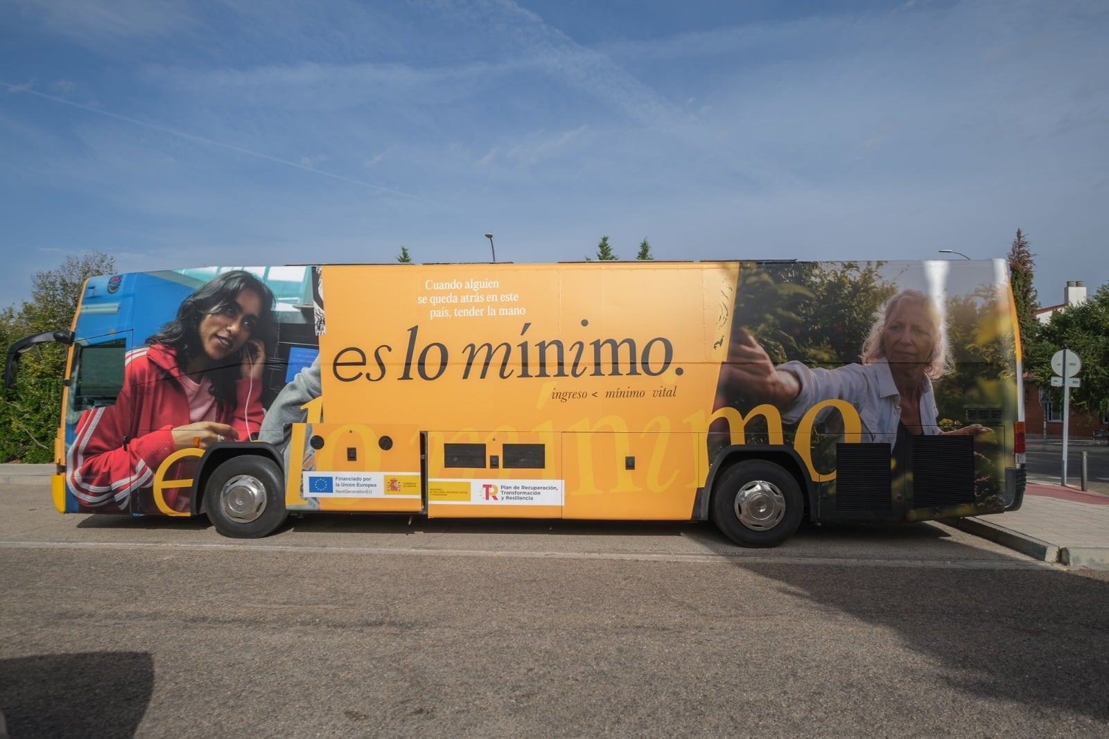 El autobús informativo del Ingreso Mínimo Vital (IMV).