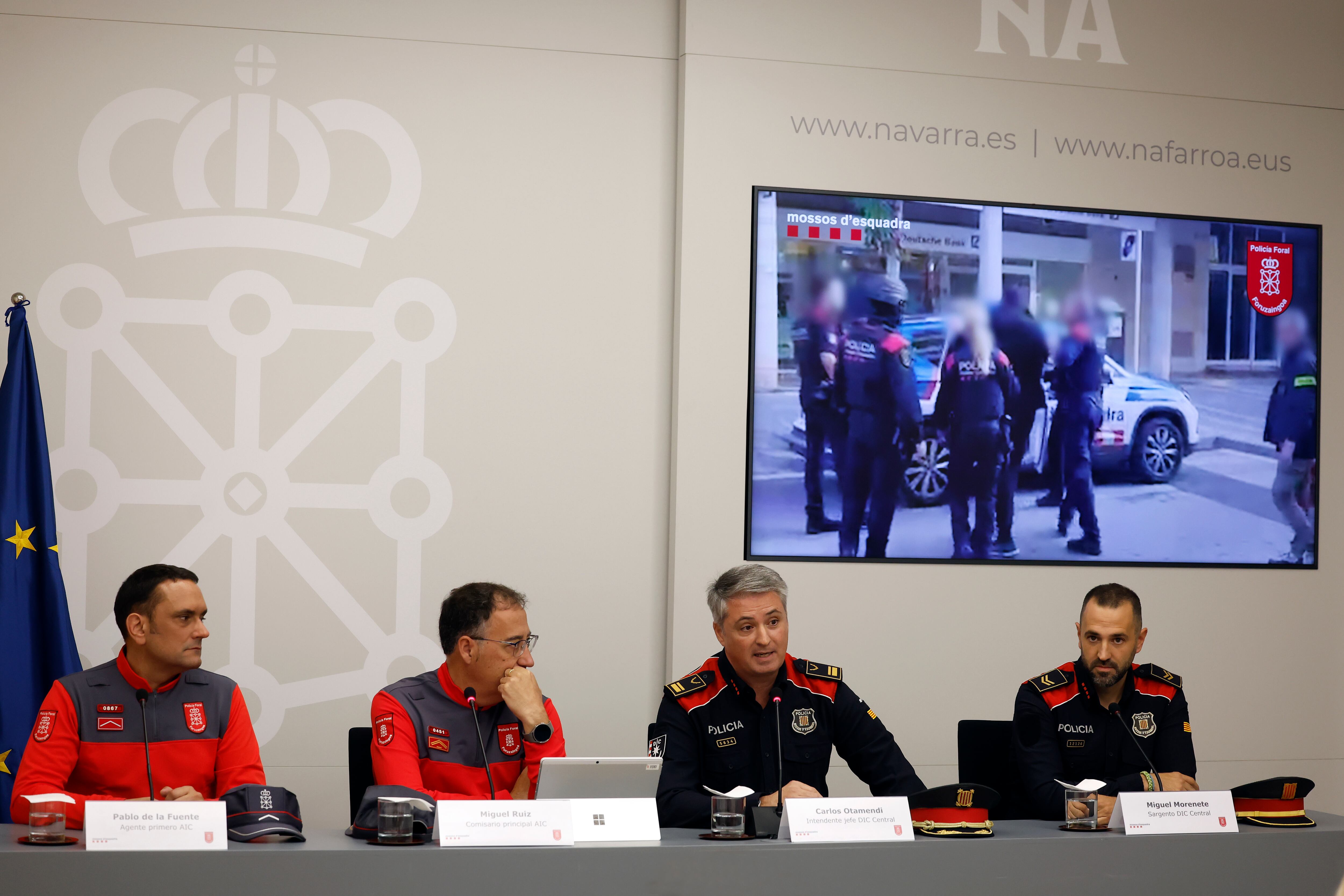 La Policía Foral y los Mossos d'Esquadra han detenido a cinco personas en un operativo conjunto llevado a cabo los días 13 y 15 de octubre para desarticular una organización criminal que perpetraba robos violentos a camiones que transportan droga. EFE/ Jesús Diges