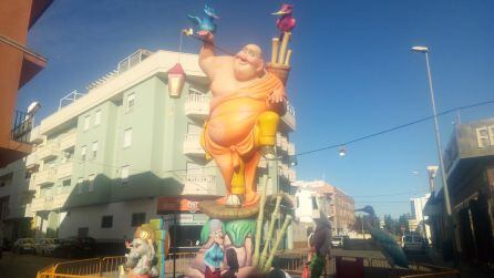 Falla Darrere del Castell.