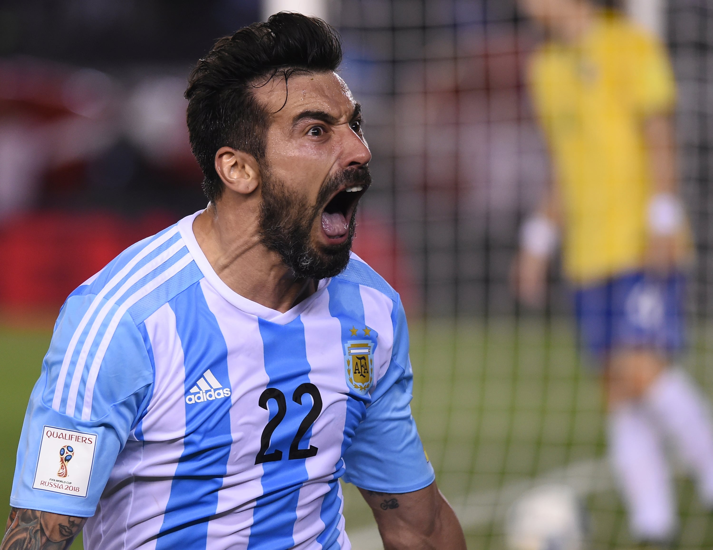 Ezequiel Lavezzi celebra un gol con Argentina en 2015