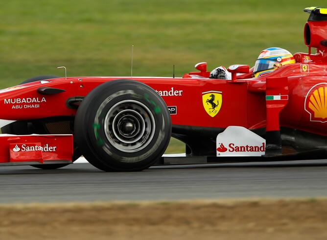 Alonso durante el Gran Premio de Silverstone