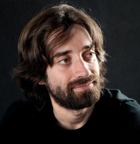 El escritor Juan Gómez Bárcena